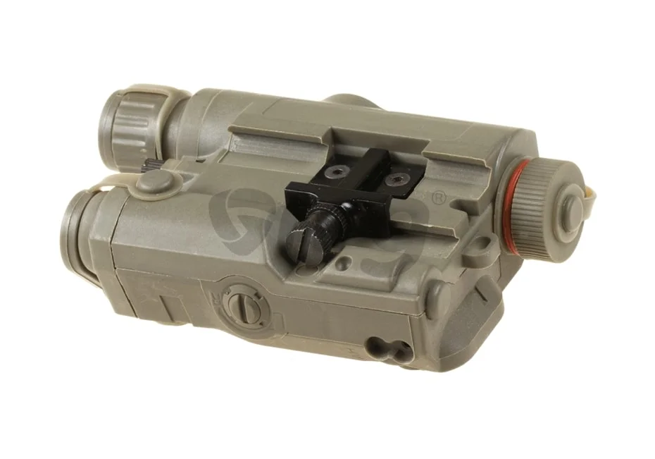 FMA an/peq-15 cutie cu modul laser Verde Dark Earth 2
